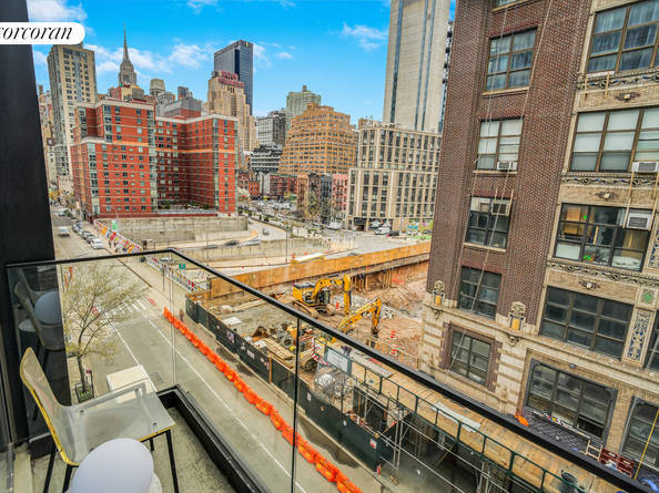 441 West 37th Street 6, New York NY 10018