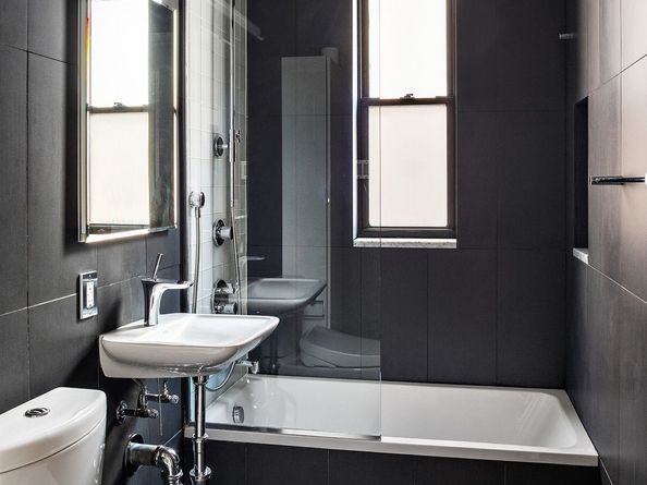 30 East 9th Street 6KK, New York NY 10003