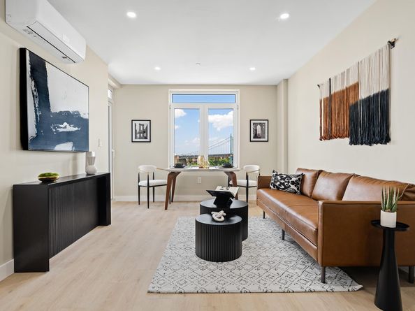 26-15 4th Street 2C, Queens NY 11102