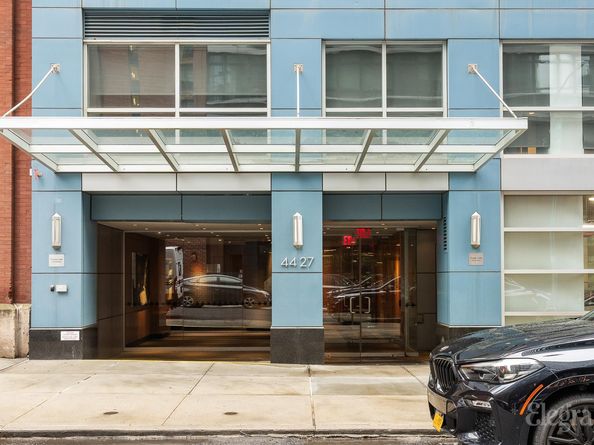 44-27 Purves Street 8D, Queens NY 11101