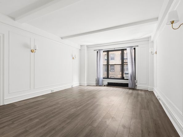 150 West 55th Street 6C, New York NY 10019