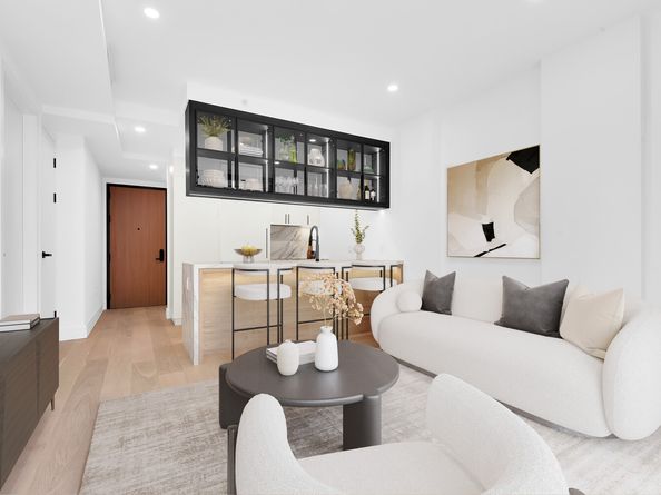 33-10 38th Avenue 601, Queens NY 11101