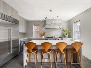 515 East 89th Street 5DE, New York NY 10128