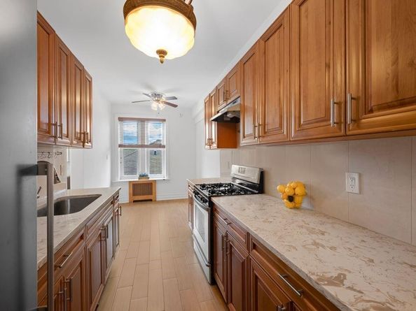 7119 Shore Road 3E, Brooklyn NY 11209