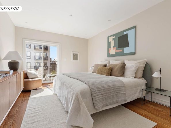 126 1st Place 4, Brooklyn NY 11231