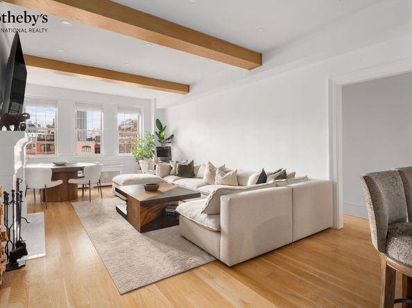 39 5th Avenue 12C, New York NY 10003