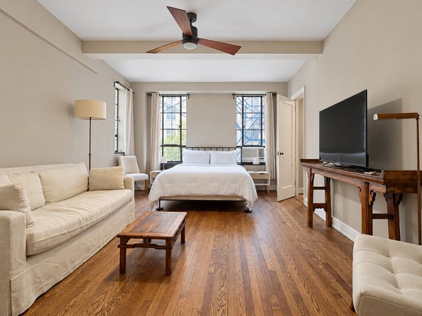 333 West 56th Street 3D, New York NY 10019