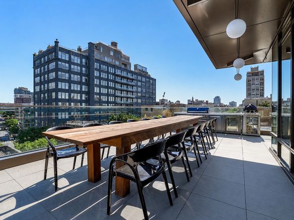 429 Kent Avenue 901, Brooklyn NY 11249
