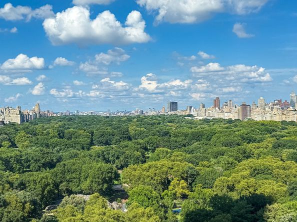 200 Central Park S 25B, New York NY 10019