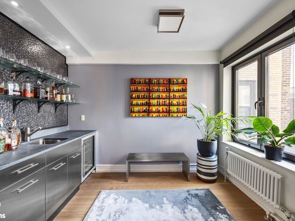 433 East 51st Street 11/12G, New York NY 10022