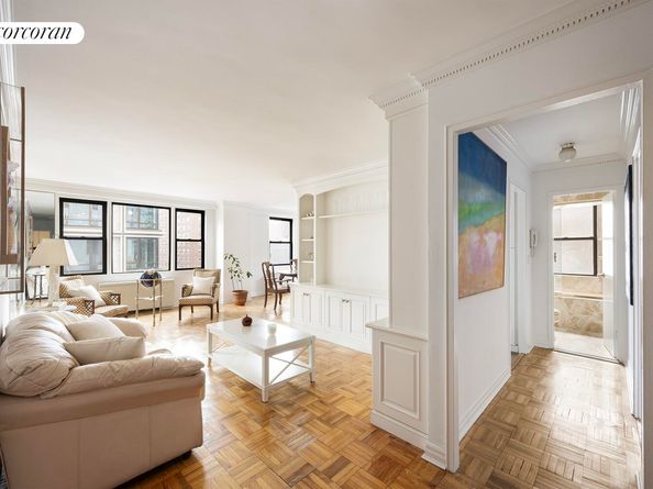 201 East 21st Street 7S, New York NY 10010