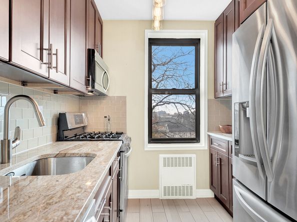 1811 Ocean Parkway 5L, Brooklyn NY 11223