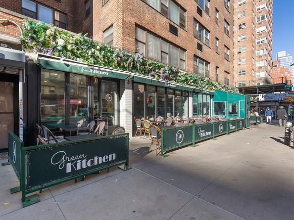 233 East 69th Street 9J, New York NY 10021