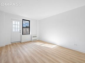35-20 Leverich Street B226, Queens NY 11372