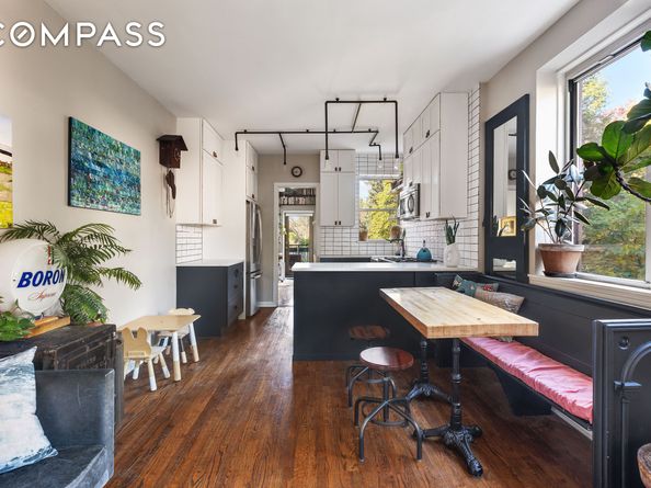 164 Bond Street 2B, Brooklyn NY 11217