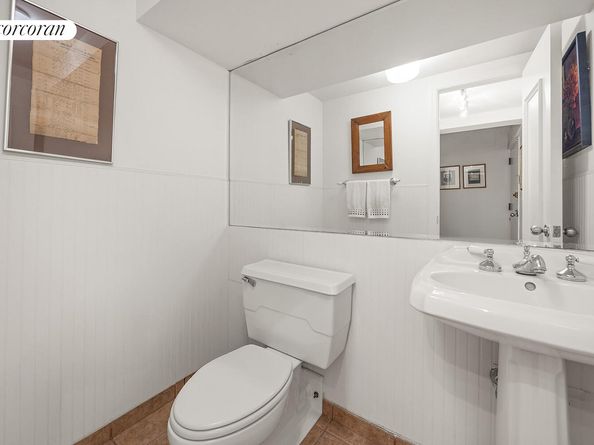 135 West 70th Street 1D, New York NY 10023