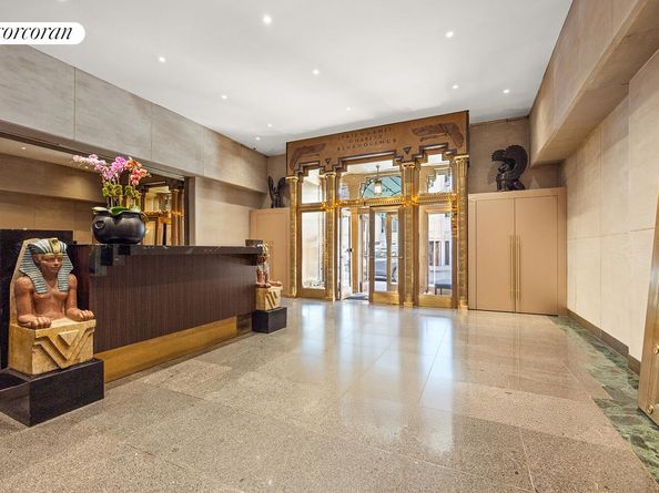 135 West 70th Street 1D, New York NY 10023