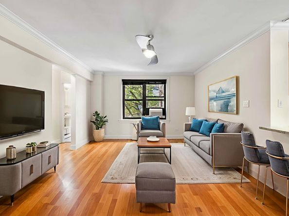 245 Bennett Avenue 5A, New York NY 10040