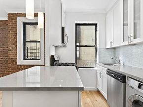 21-48 35th Street 4C, Queens NY 11105