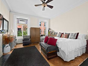 27 West 9th Street, New York NY 10011