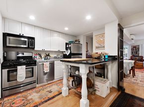 27 West 9th Street, New York NY 10011