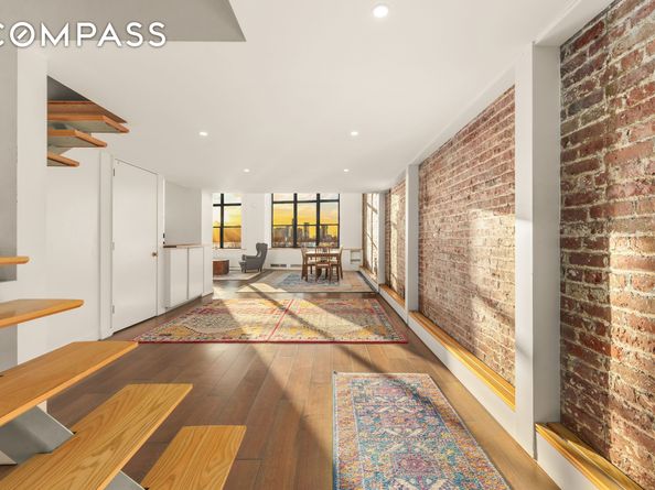 377 West 11th Street 3G, New York NY 10014