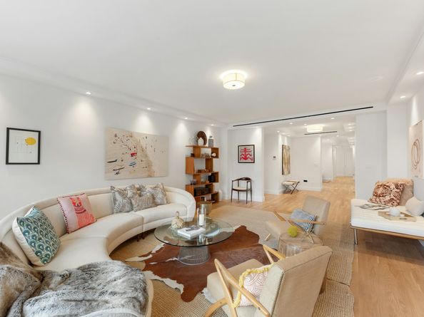 317 West 89th Street 9W, New York NY 10024