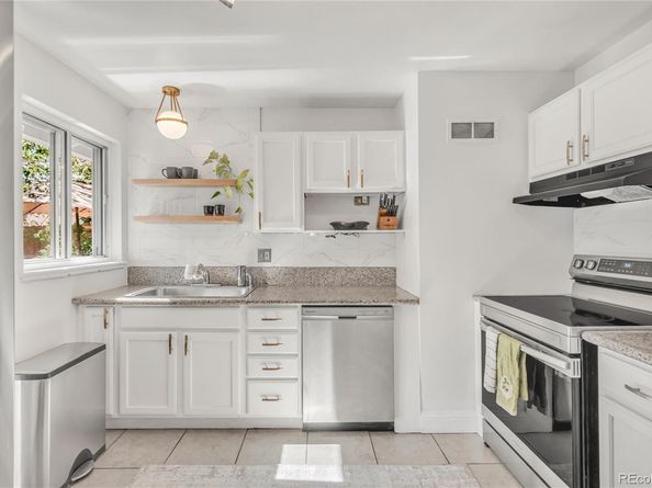 2960 N Steele Street, Denver CO 80205