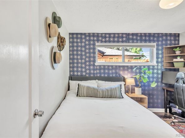 2960 N Steele Street, Denver CO 80205