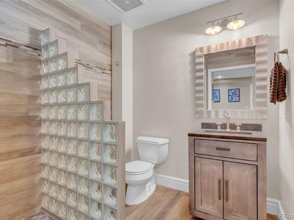 925 N Lincoln Street 9D, Denver CO 80203