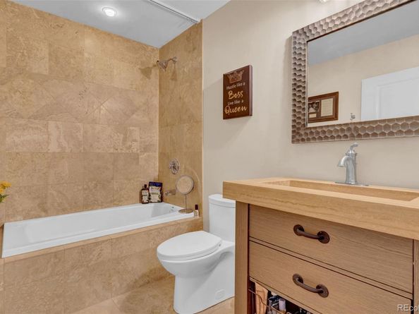 925 N Lincoln Street 9D, Denver CO 80203