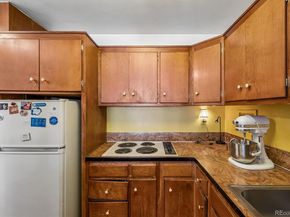 1121 Albion Street 307, Denver CO 80220