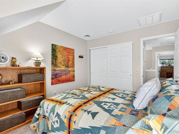 10571 E Spanish Peak, Littleton CO 80127