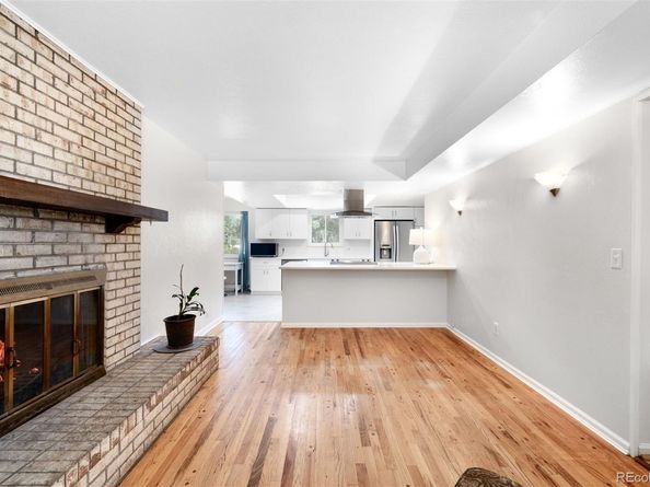 894 S Nelson Way, Lakewood CO 80226