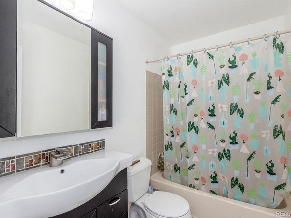 100 S Moline Street, Aurora CO 80012