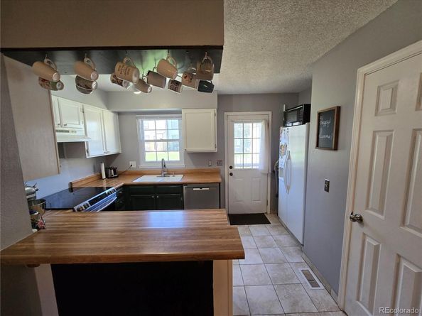 14232 E Hawaii Circle A, Aurora CO 80012