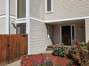 1050 S Monaco Parkway 107, Denver CO 80224