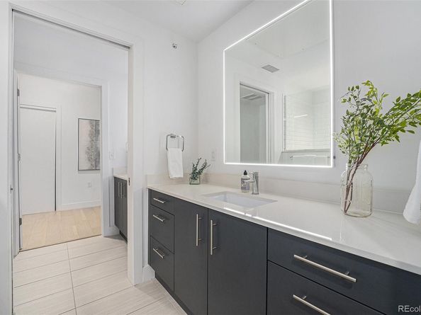 2530 Lawrence Street RA301, Denver CO 80205