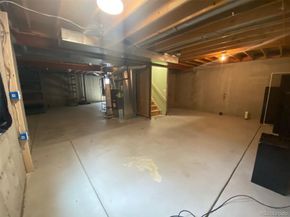 Undisclosed Address #3200637, Aurora CO 80015