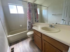 Undisclosed Address #3200637, Aurora CO 80015