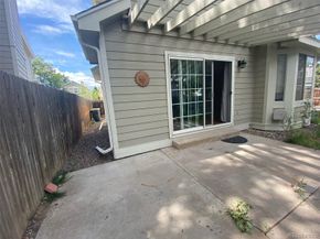 Undisclosed Address #3200637, Aurora CO 80015