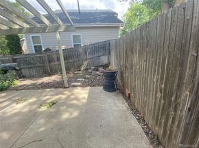 Undisclosed Address #3200637, Aurora CO 80015