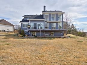 Undisclosed Address #3205173, Longmont CO 80503