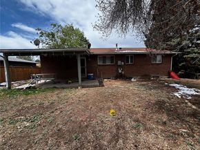 906 S Moline Street, Aurora CO 80012