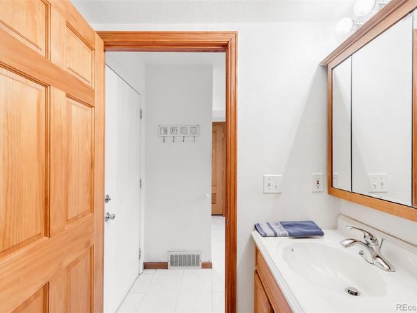 4034 S Atchison Way, Aurora CO 80014