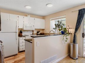 17335 E Rice Circle B, Aurora CO 80015