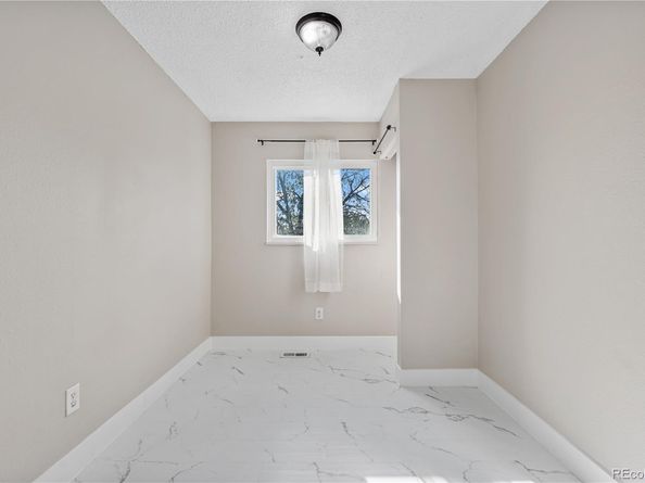 20503 E Batavia Drive, Aurora CO 80011