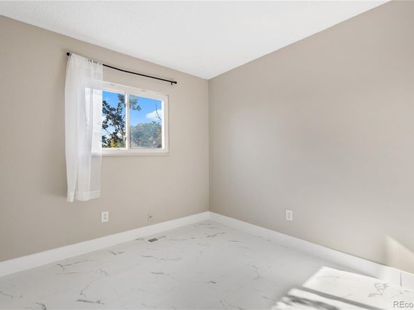 20503 E Batavia Drive, Aurora CO 80011