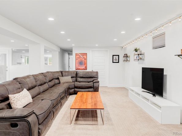 3370 Ward Road, Wheat Ridge CO 80033