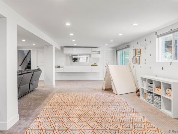 3370 Ward Road, Wheat Ridge CO 80033